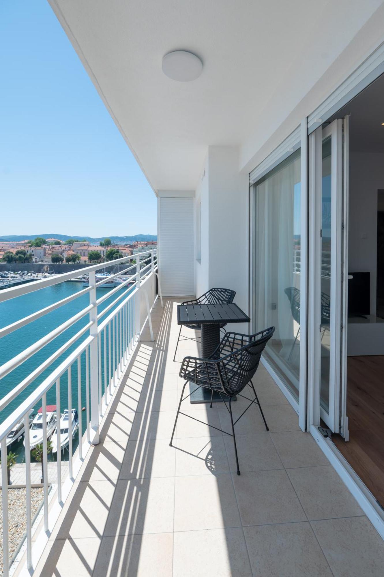 Sea View Mia Apartment Just Renovated 扎达尔 外观 照片