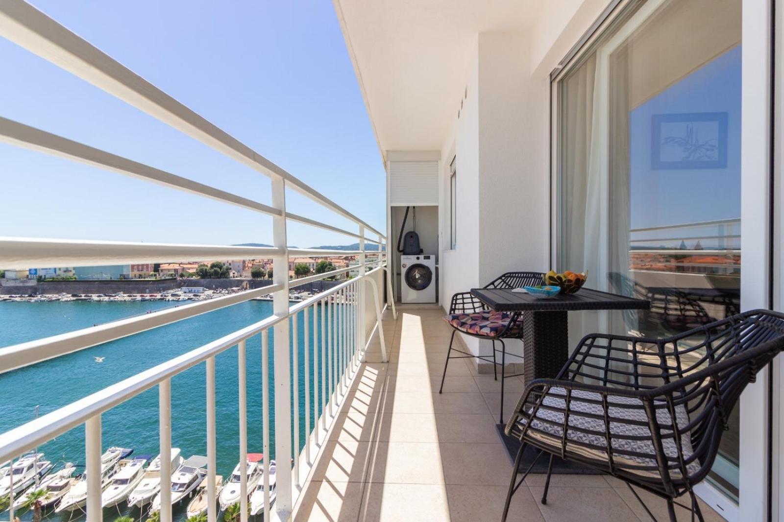 Sea View Mia Apartment Just Renovated 扎达尔 外观 照片