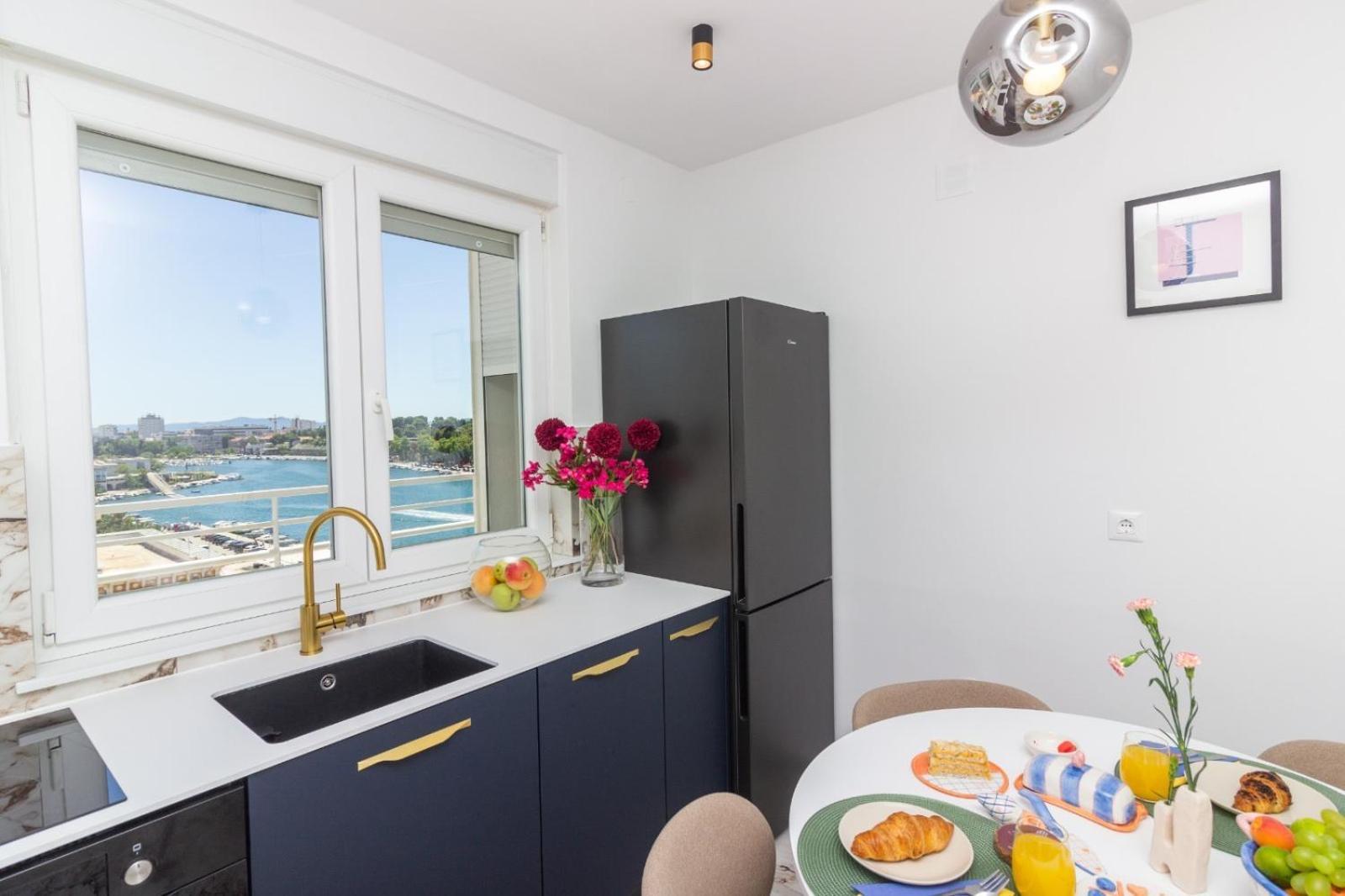 Sea View Mia Apartment Just Renovated 扎达尔 外观 照片