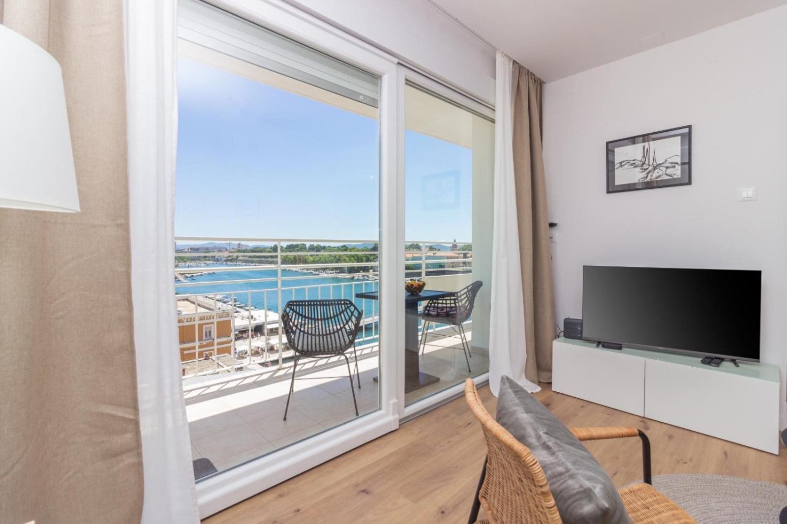 Sea View Mia Apartment Just Renovated 扎达尔 外观 照片